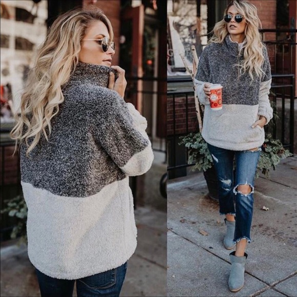 Boutique Jackets & Blazers - ❄️New Arrival❄️Gray Two tone Sherpa Zip up fleece